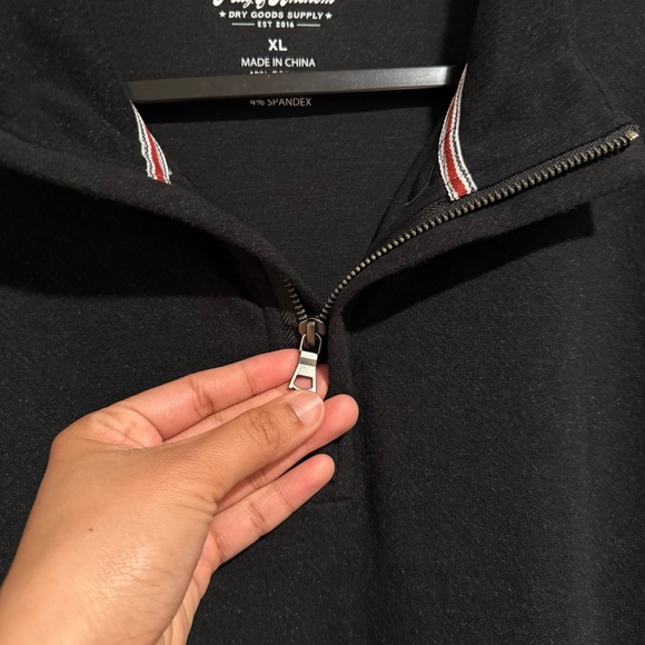 Men's Black Polo Shirt - Picture 5 of 10